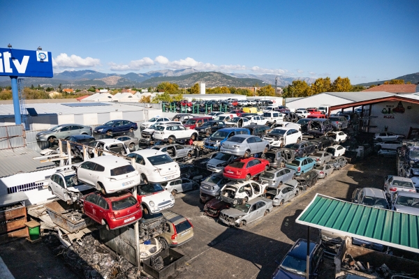 Encuentra el Coche Perfecto en Desguaces Plaza