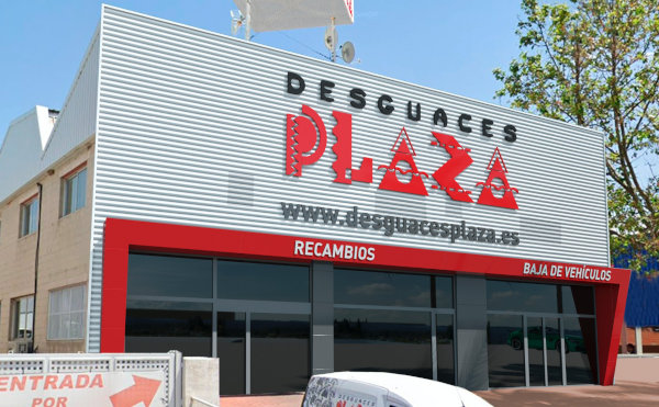 Nueva Fachada Desguaces Plaza