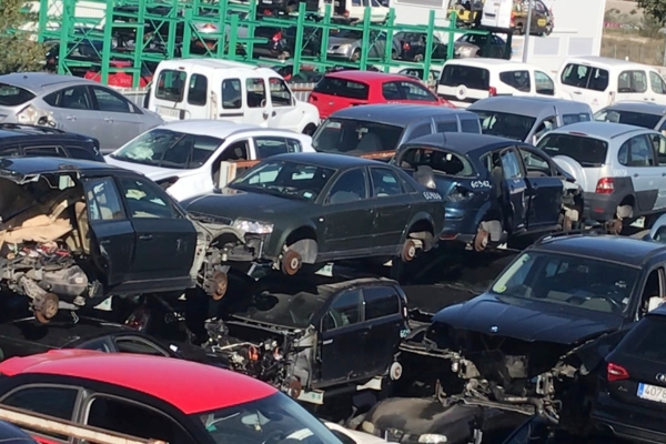 Qué es un desguace de coches